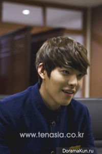 Интервью Lee Jong Suk и Kim Woo Bin для 10asia (январь 2013)