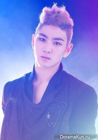 Интересные факты о Пэк Хо / Baek Ho (NU'EST)