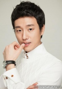 Jung Young Ki