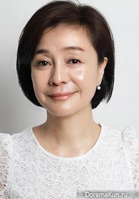 Kim Hee Ryung