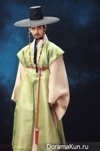 Scholar Who Walks the Night