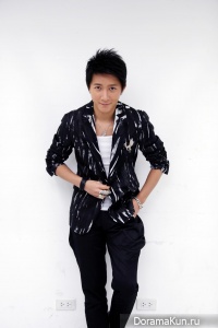 Интервью HanGeng для журнала Student Weekly (январь 2012)