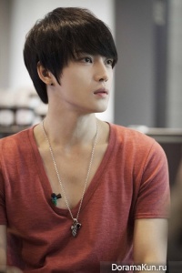 Интервью с Hero Jae Joong (JYJ), лучшим артистом первой половины 2012 года по версии KpopStarz (сентябрь 2012)