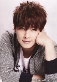 Aaron Yan